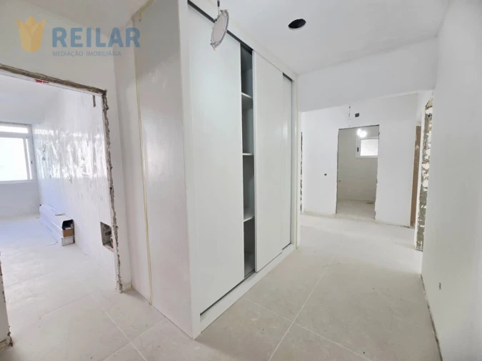 Apartamento T4 para Venda em Póvoa de Santa Iria e Forte da Casa Foto 38