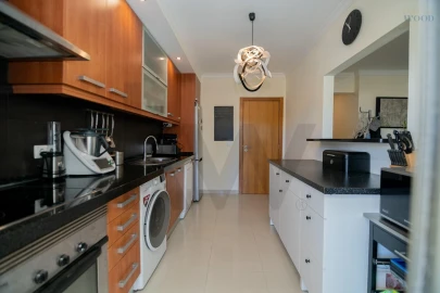 Apartamento T3 para Venda em Portimão
