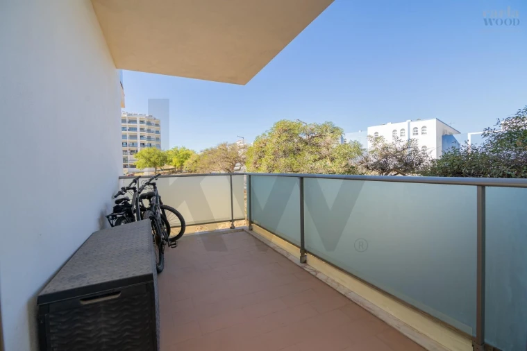 Apartamento T3 para Venda em Portimão Foto 37
