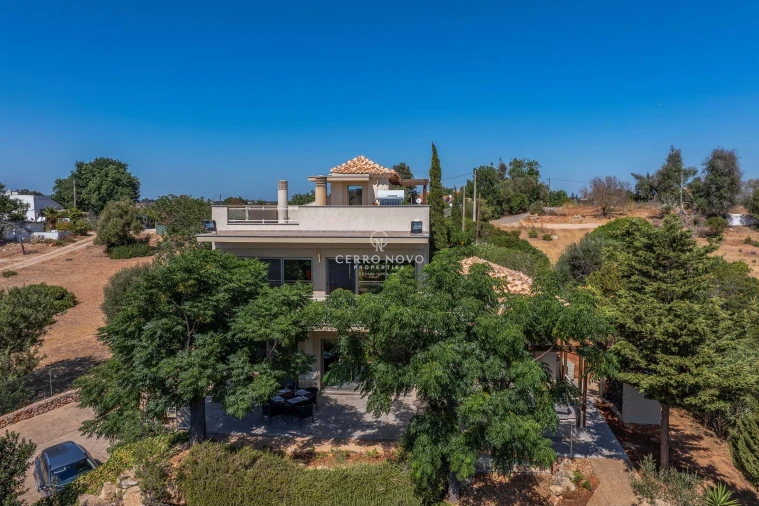 Moradia T5 para Venda em Albufeira e Olhos de Água Foto 5
