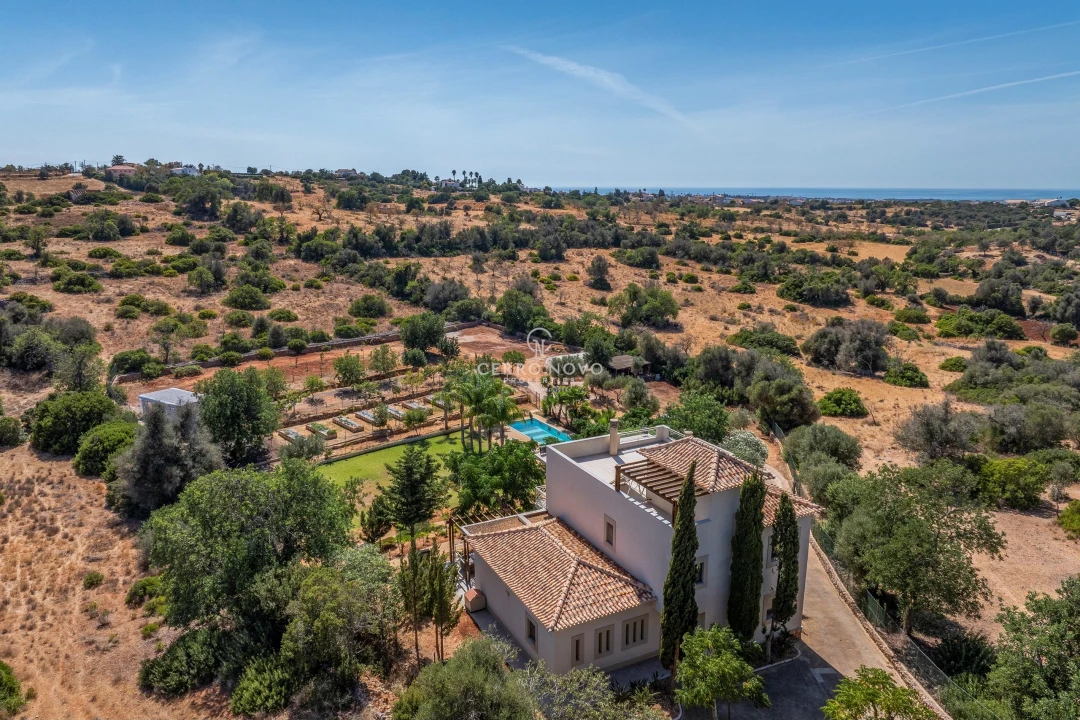 Moradia T5 para Venda em Albufeira e Olhos de Água Foto 6