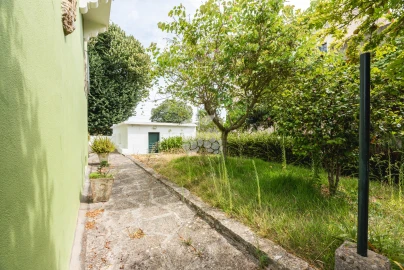 Moradia T6 para Venda em Agualva e Mira-Sintra