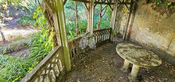 Moradia T6 para Venda em Agualva e Mira-Sintra