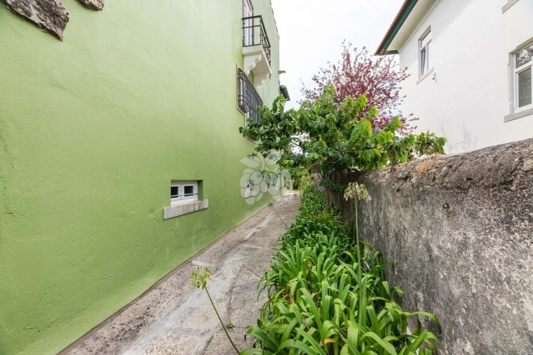 Moradia T6 para Venda em Agualva e Mira-Sintra Foto 104