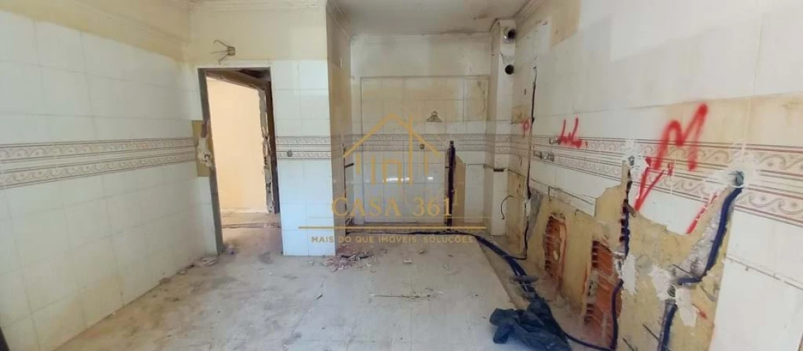 Apartamento T2 para Venda em Castanheira do Ribatejo e Cachoeiras Foto 6