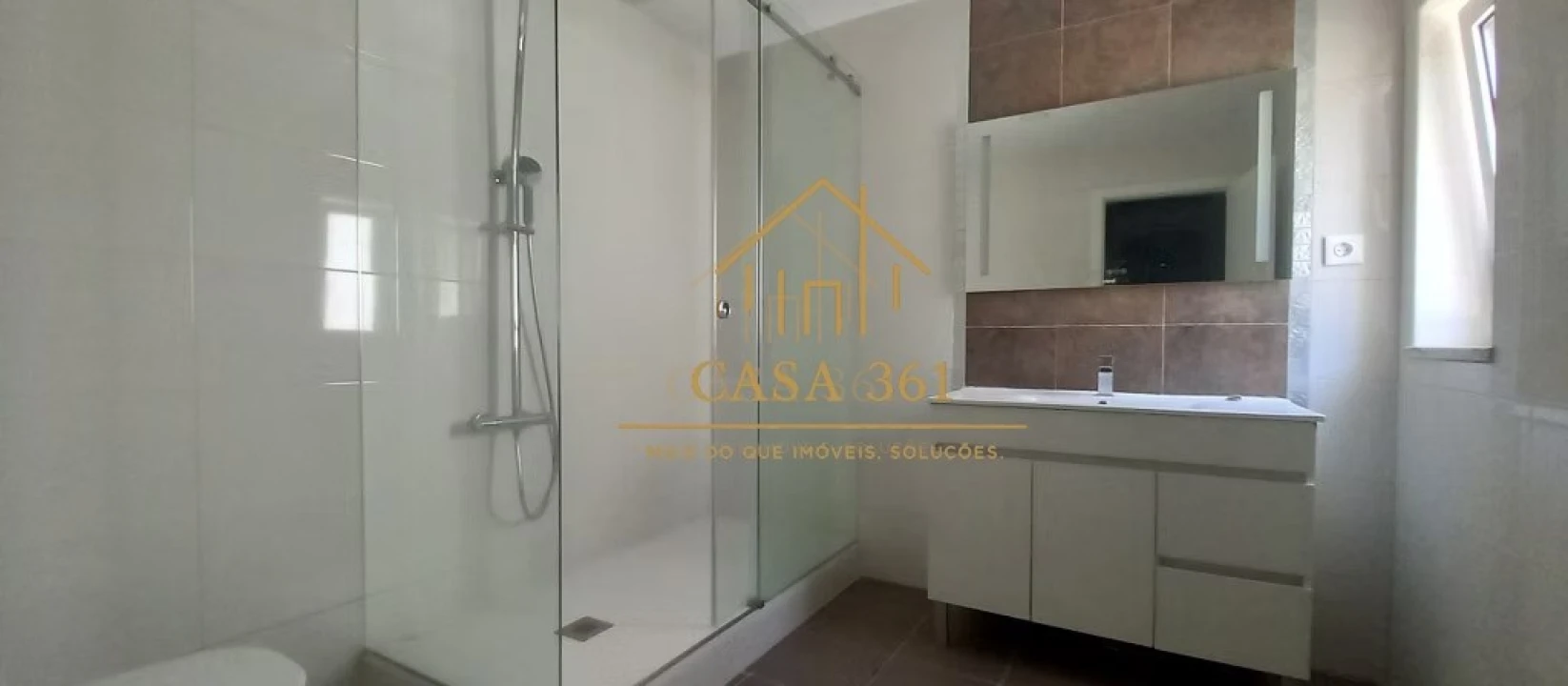 Apartamento T4 para Venda em Castanheira do Ribatejo e Cachoeiras Foto 12