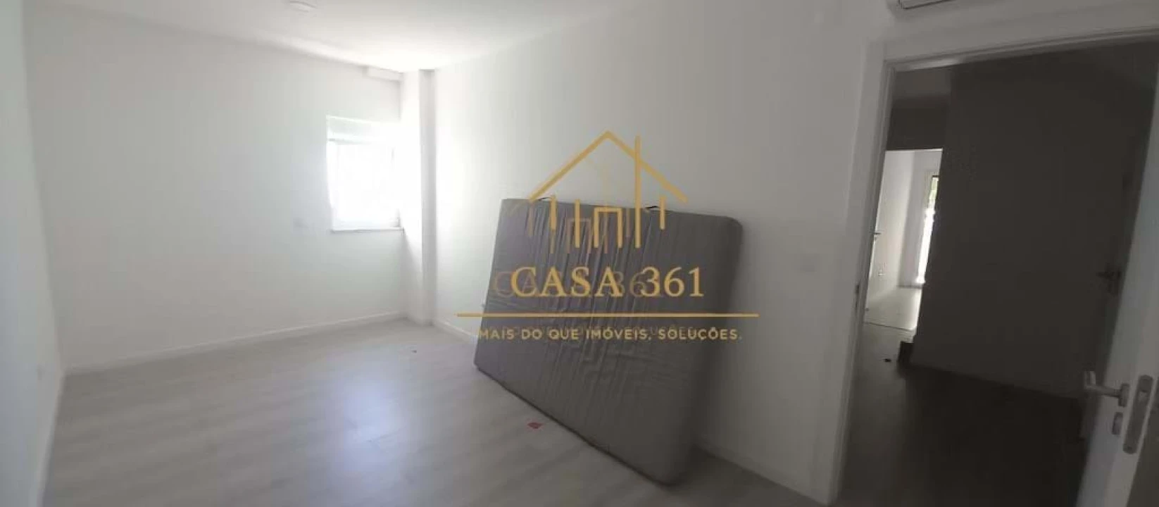 Apartamento T4 para Venda em Castanheira do Ribatejo e Cachoeiras Foto 10