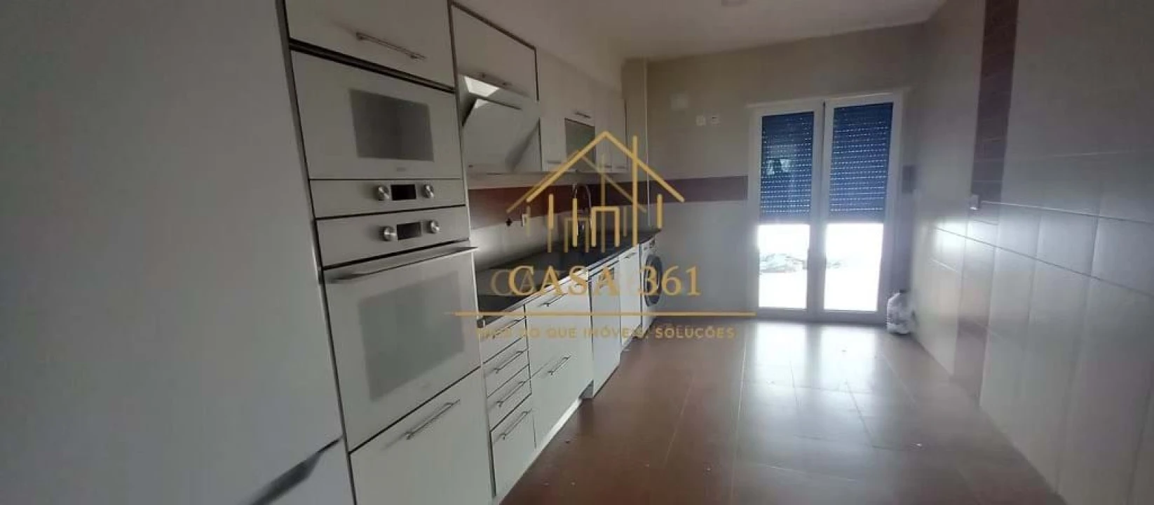 Apartamento T4 para Venda em Castanheira do Ribatejo e Cachoeiras Foto 4
