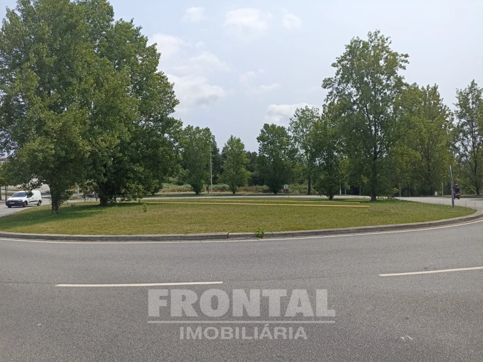 Moradia T2 para Venda em Cidade da Maia Foto 31