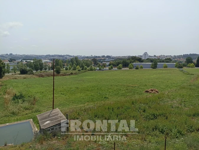 Moradia T2 para Venda em Cidade da Maia Foto 46