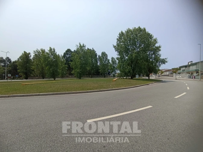 Moradia T2 para Venda em Cidade da Maia Foto 33