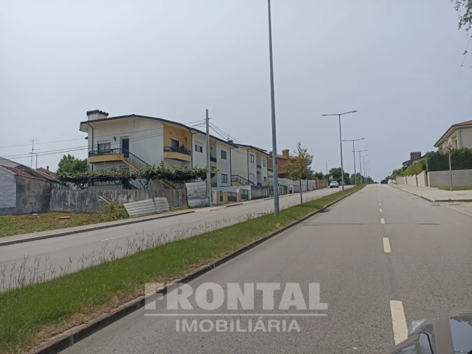 Moradia T2 para Venda em Cidade da Maia Foto 37