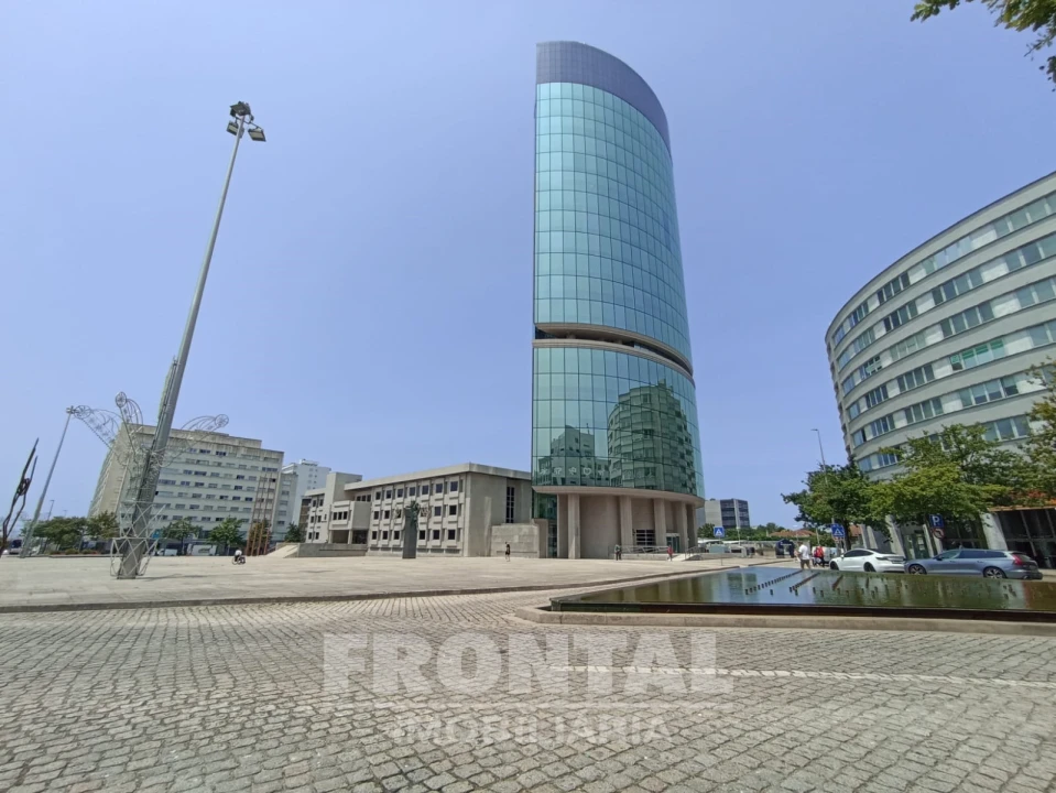 Moradia T2 para Venda em Cidade da Maia Foto 13