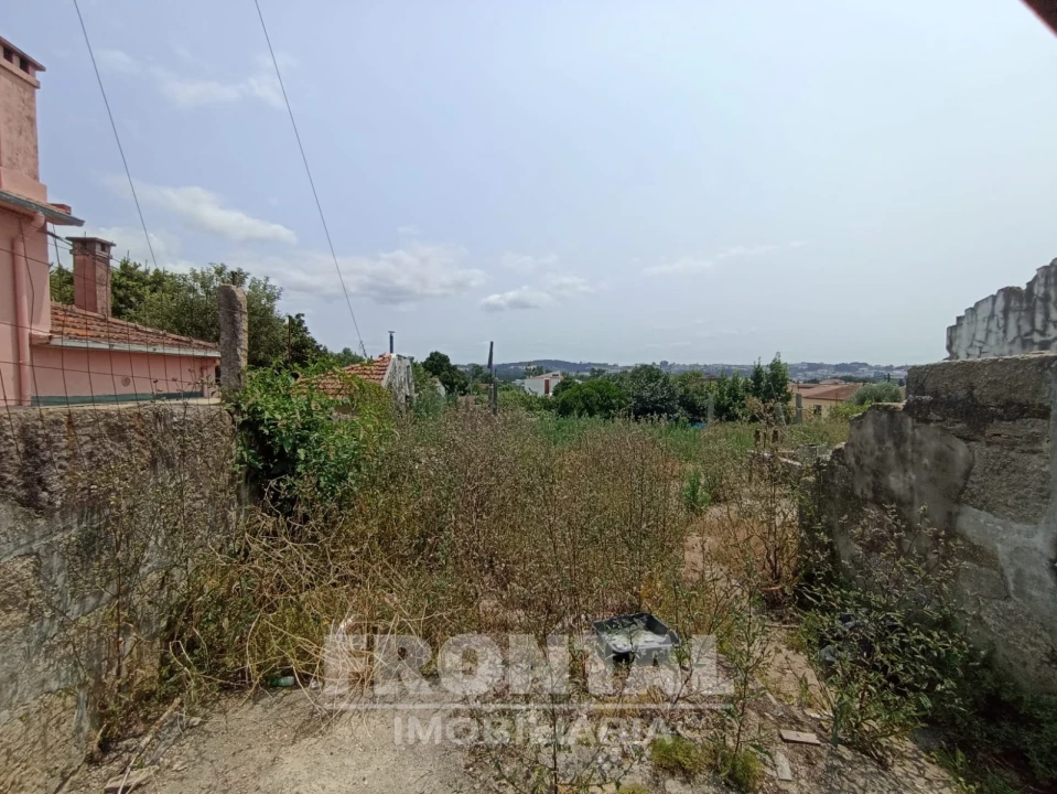 Moradia T2 para Venda em Cidade da Maia Foto 23