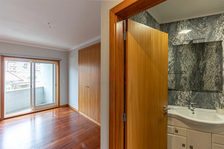 Moradia T3 para Venda em Matosinhos e Leça da Palmeira Foto 29