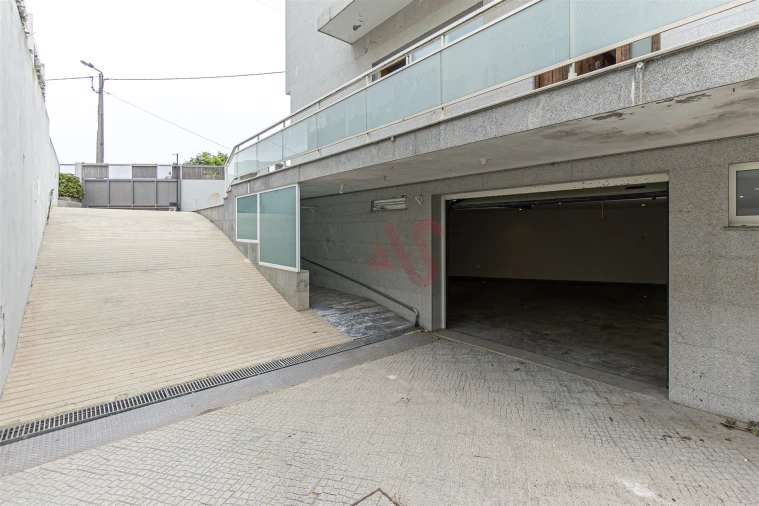 Moradia T3 para Venda em Matosinhos e Leça da Palmeira Foto 40