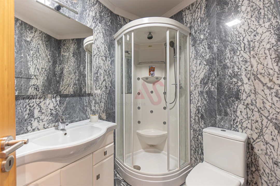 Moradia T3 para Venda em Matosinhos e Leça da Palmeira Foto 34