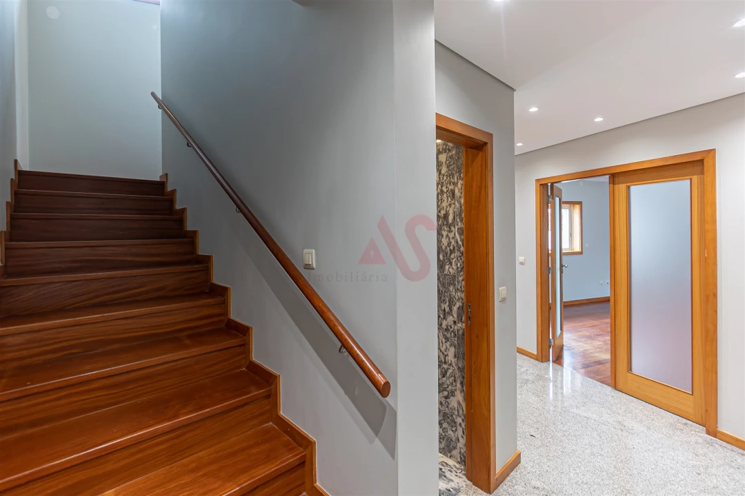 Moradia T3 para Venda em Matosinhos e Leça da Palmeira Foto 16