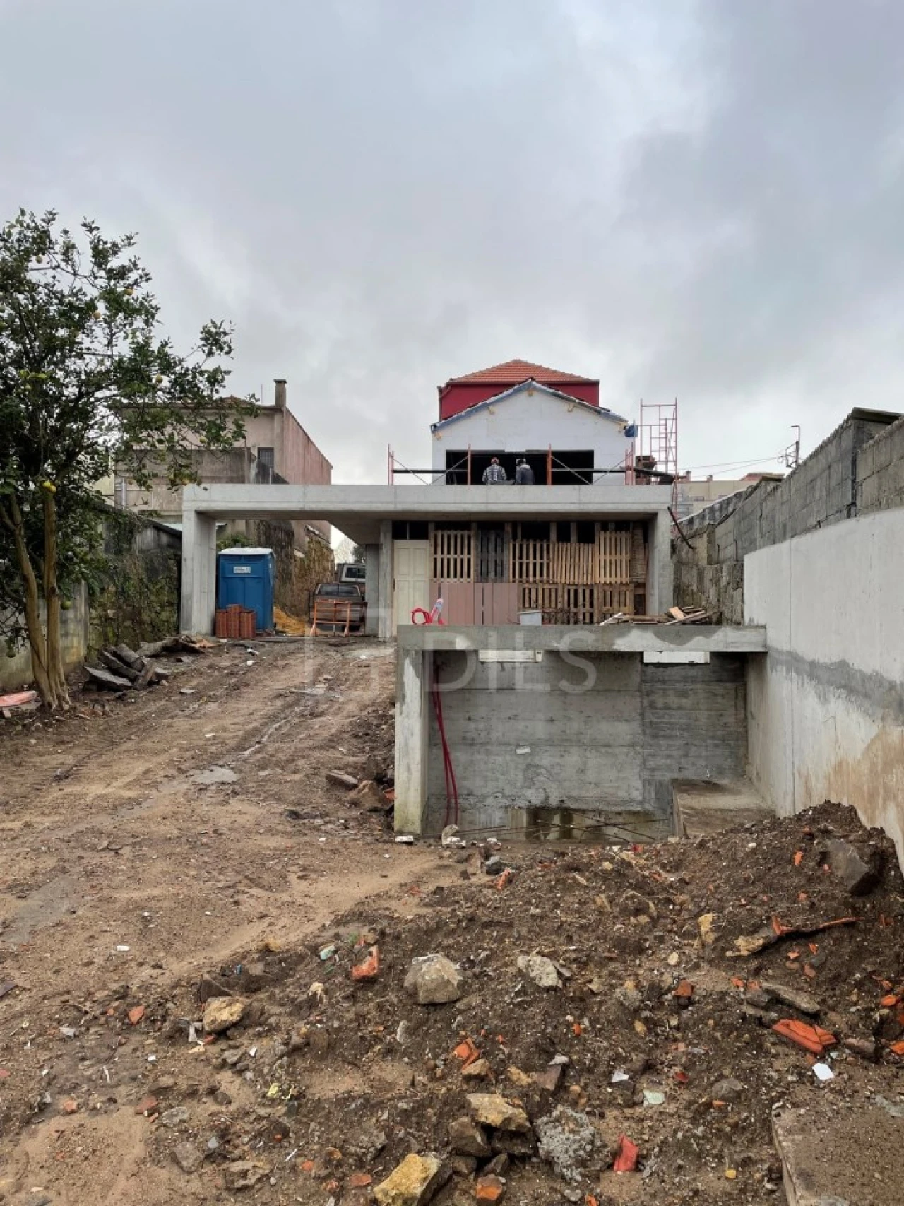 Moradia T5 para Venda em Mafamude e Vilar do Paraíso Foto 2
