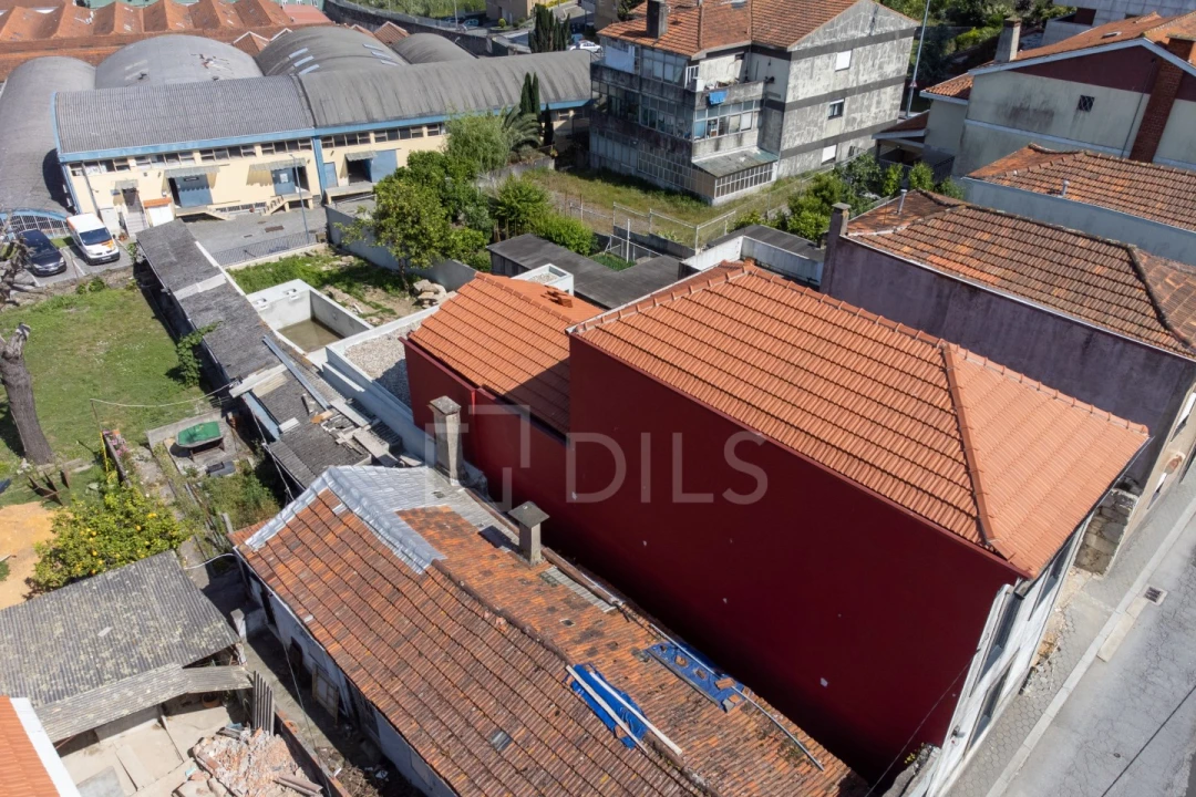 Moradia T5 para Venda em Mafamude e Vilar do Paraíso Foto 8