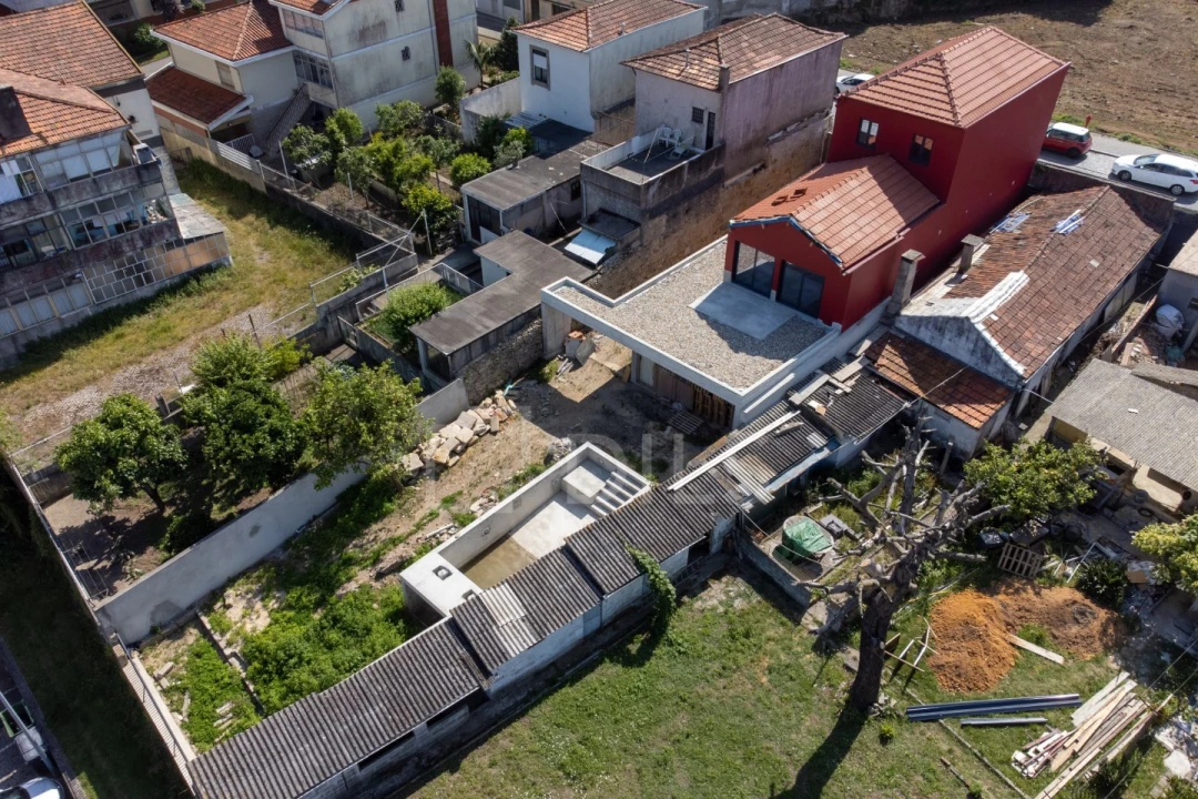 Moradia T5 para Venda em Mafamude e Vilar do Paraíso Foto 12