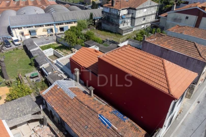 Moradia T5 para Venda em Mafamude e Vilar do Paraíso