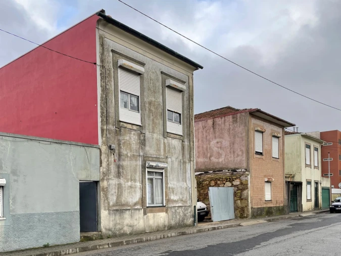 Moradia T5 para Venda em Mafamude e Vilar do Paraíso Foto 4