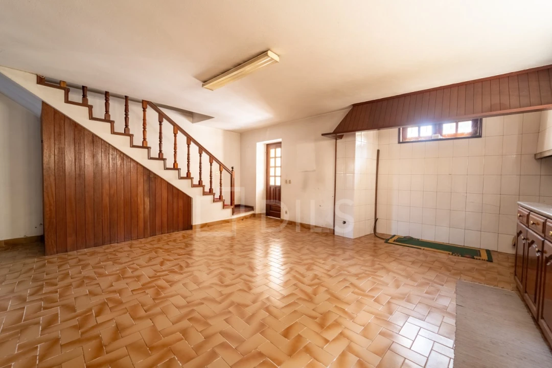 Quinta T3 para Venda em Roriz Foto 11