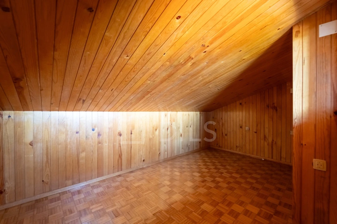 Quinta T3 para Venda em Roriz Foto 41