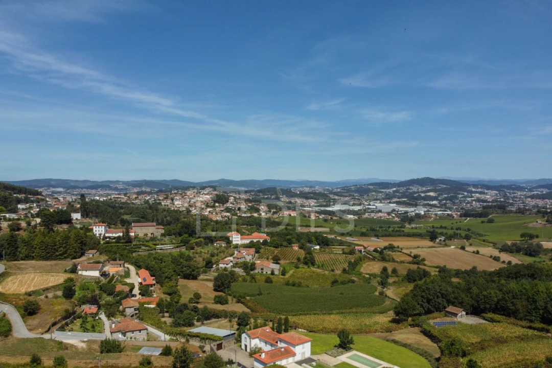 Quinta T3 para Venda em Roriz Foto 45