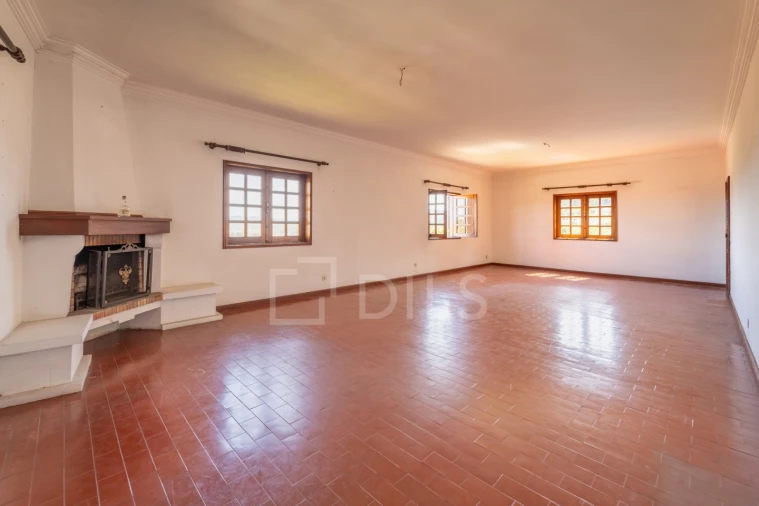 Quinta T3 para Venda em Roriz Foto 23