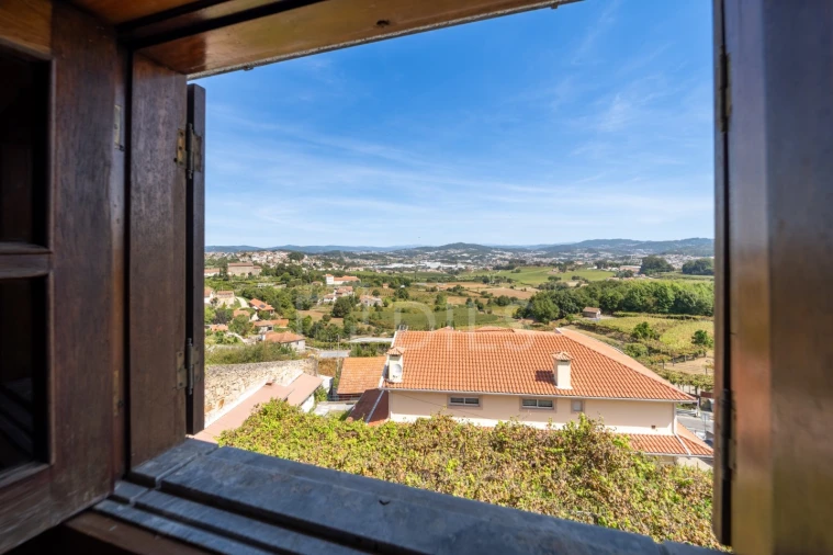 Quinta T3 para Venda em Roriz Foto 37