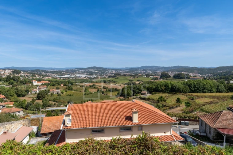 Quinta T3 para Venda em Roriz Foto 38