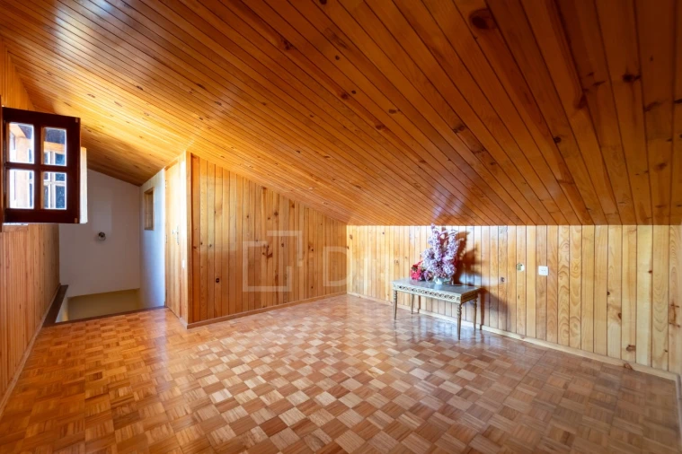 Quinta T3 para Venda em Roriz Foto 39