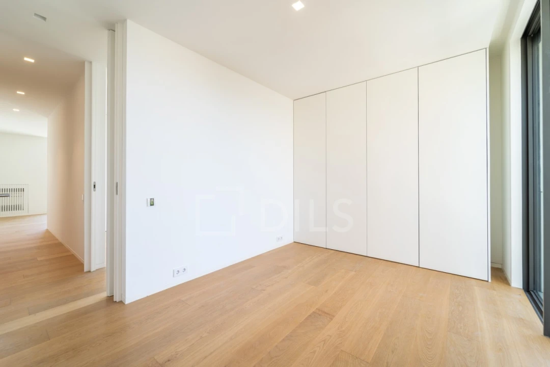 Apartamento T3 para Venda em Aldoar, Foz do Douro e Nevogilde Foto 23
