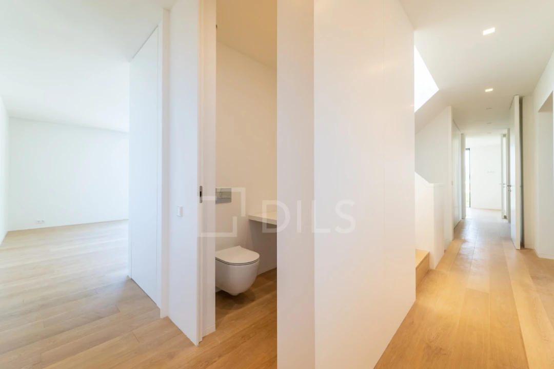 Apartamento T3 para Venda em Aldoar, Foz do Douro e Nevogilde Foto 11