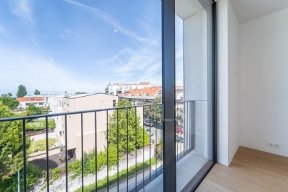 Apartamento T3 para Venda em Aldoar, Foz do Douro e Nevogilde