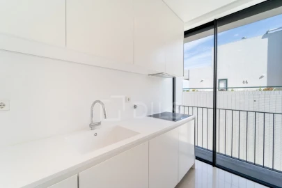 Apartamento T3 para Venda em Aldoar, Foz do Douro e Nevogilde