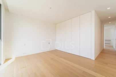Apartamento T3 para Venda em Aldoar, Foz do Douro e Nevogilde