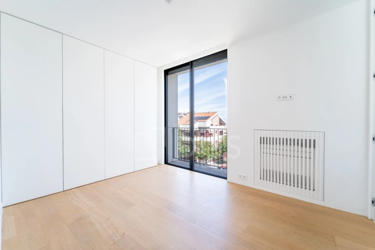 Apartamento T3 para Venda em Aldoar, Foz do Douro e Nevogilde Foto 16