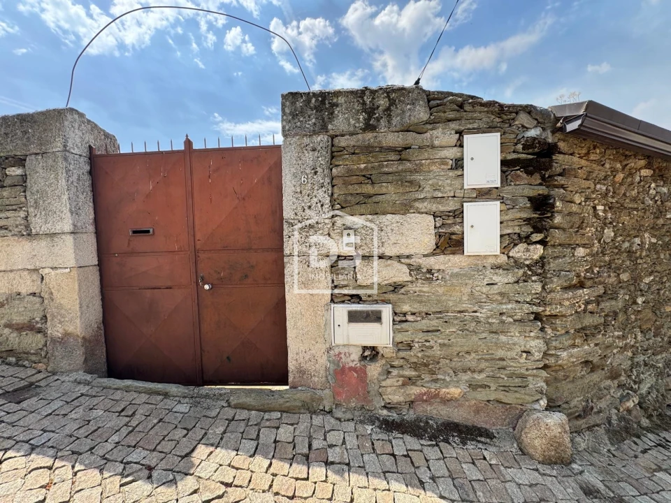 Moradia T2 para Venda em Cedovim Foto 7