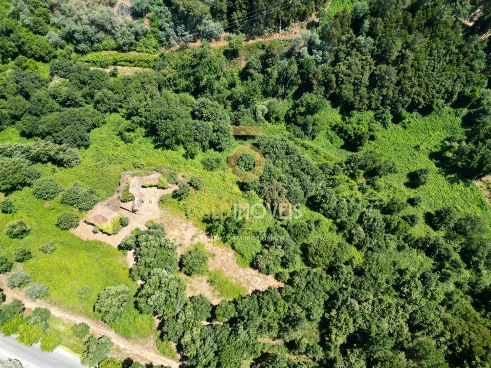 Quinta T4 para Venda em Sobrado e Bairros Foto 28
