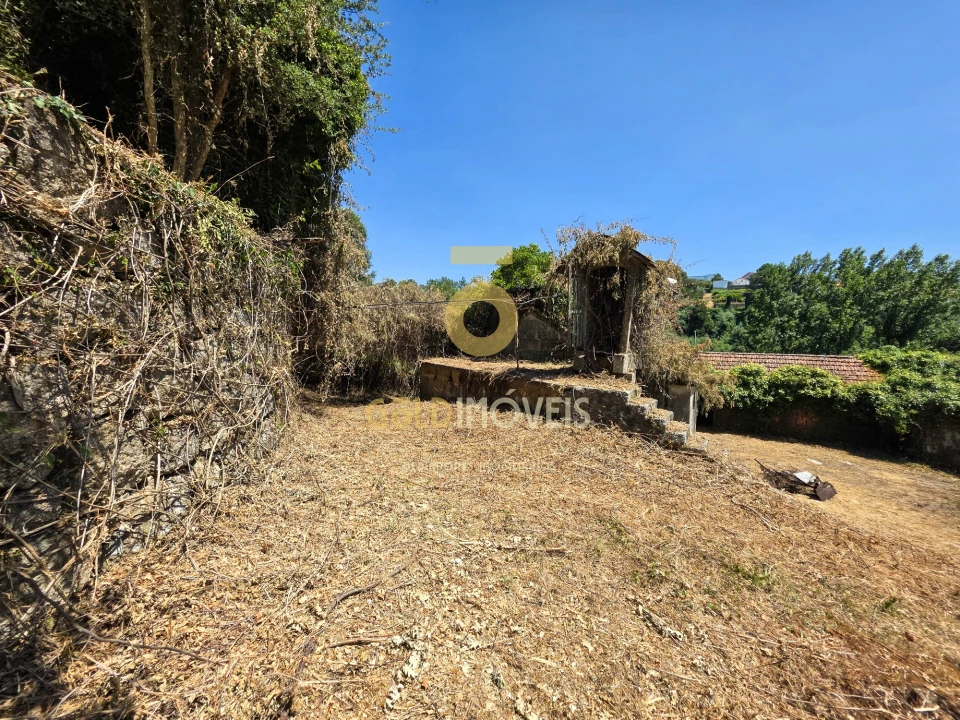 Quinta T4 para Venda em Sobrado e Bairros Foto 12