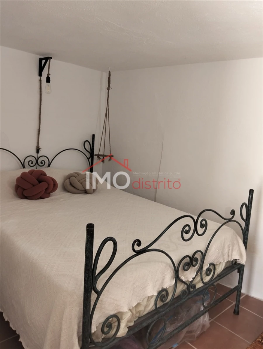 Moradia T2 para Venda em Espírito Santo, Nossa Senhora da Graça e São Simão Foto 3