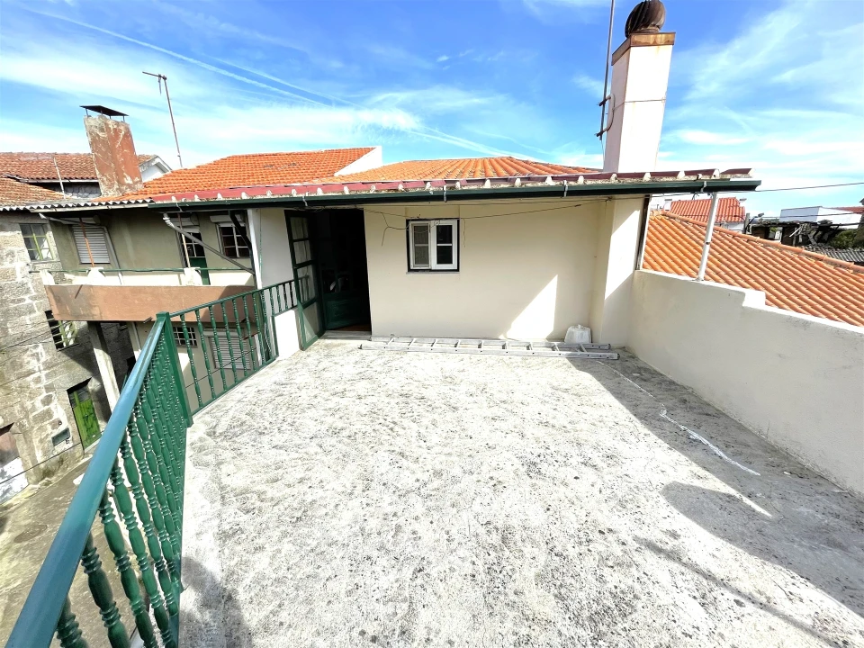 Apartamento T3 para Venda em Moimenta da Serra e Vinhó Foto 3