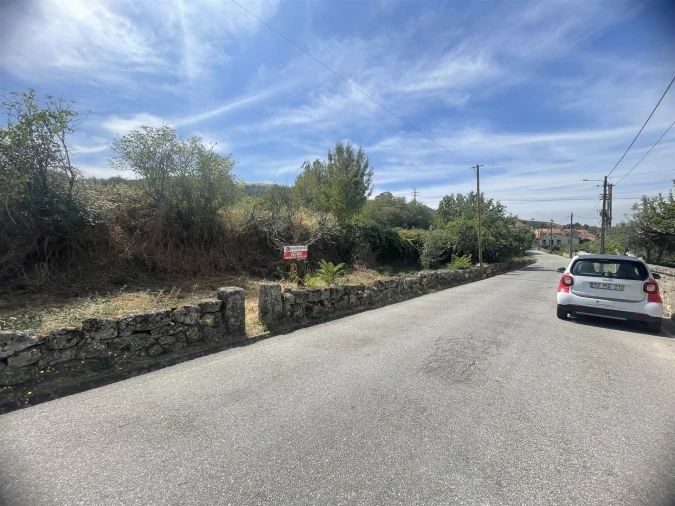 Terreno para Venda em Melo e Nabais Foto 4