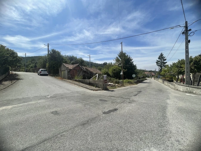 Terreno para Venda em Melo e Nabais Foto 5