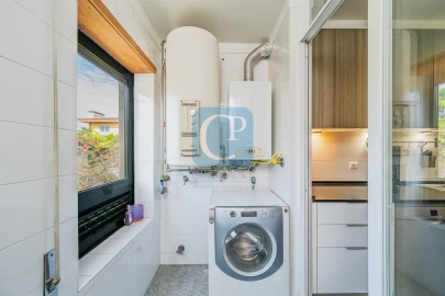 Apartamento T3 para Arrendamento em Aldoar, Foz do Douro e Nevogilde