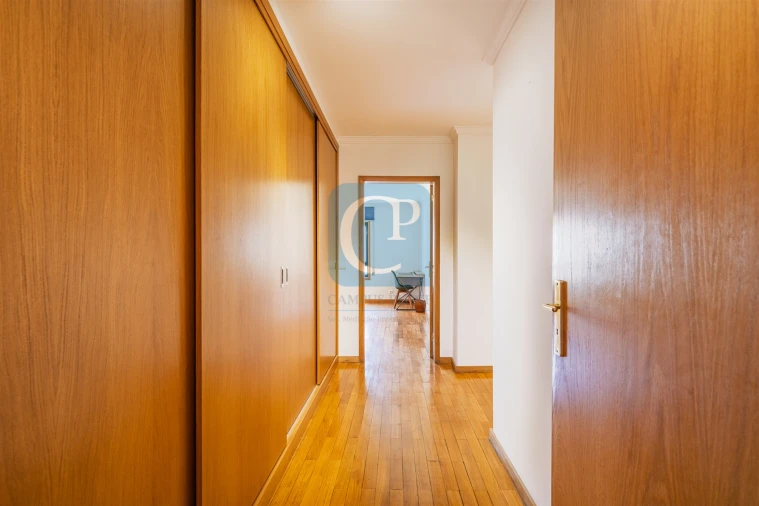 Apartamento T3 para Arrendamento em Aldoar, Foz do Douro e Nevogilde Foto 16