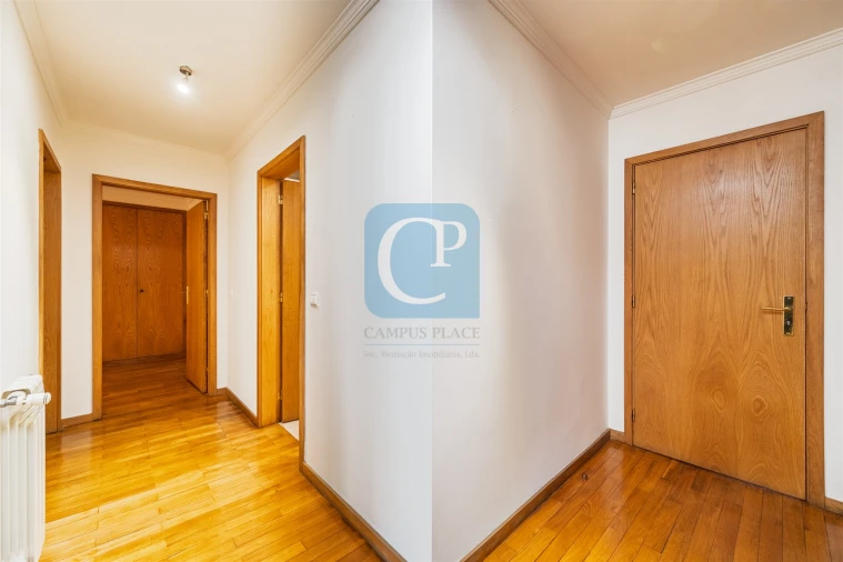 Apartamento T3 para Arrendamento em Aldoar, Foz do Douro e Nevogilde Foto 15